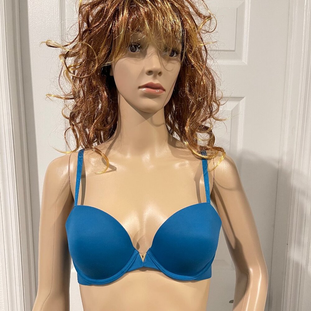 Victoria's Secret Blue Bra